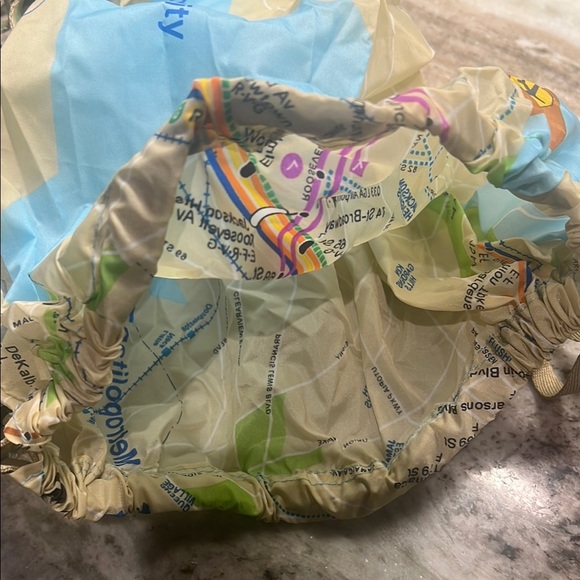 Map Print Drawstring Backpack of the NYC subway - Picture 4 of 6